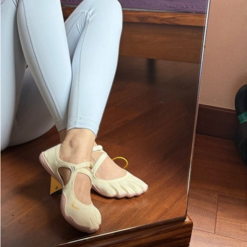 Dames Split Toe Vijfteen-teen  - Pilates Yoga Footwear recensie en prijs